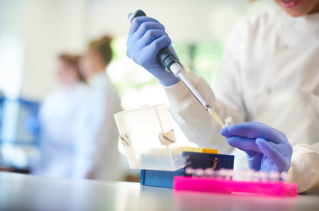 مشاوره و راهاندازی آزمایشگاه تشخیصی مولکولی